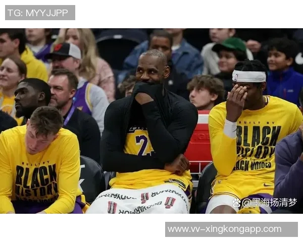 詹姆斯重返球队提升进攻实力海斯称这是对对手的又一巨大挑战